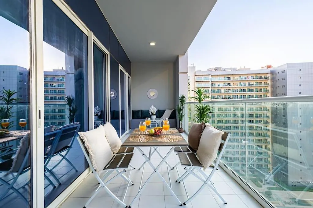 Elegant 2 Bedroom In Business Bay With Burj View Dubai United Arab Emirates