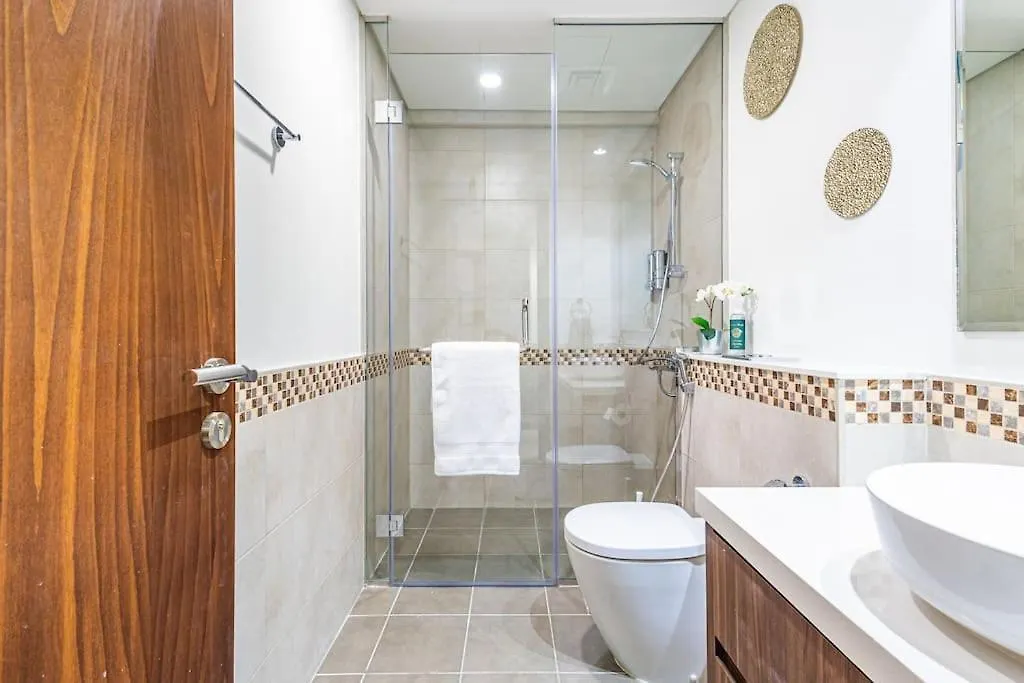 Elegant 2 Bedroom In Business Bay With Burj View Dubai United Arab Emirates