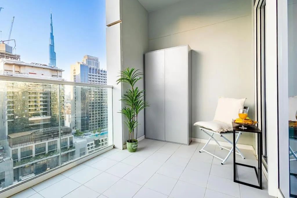 Elegant 2 Bedroom In Business Bay With Burj View Dubai