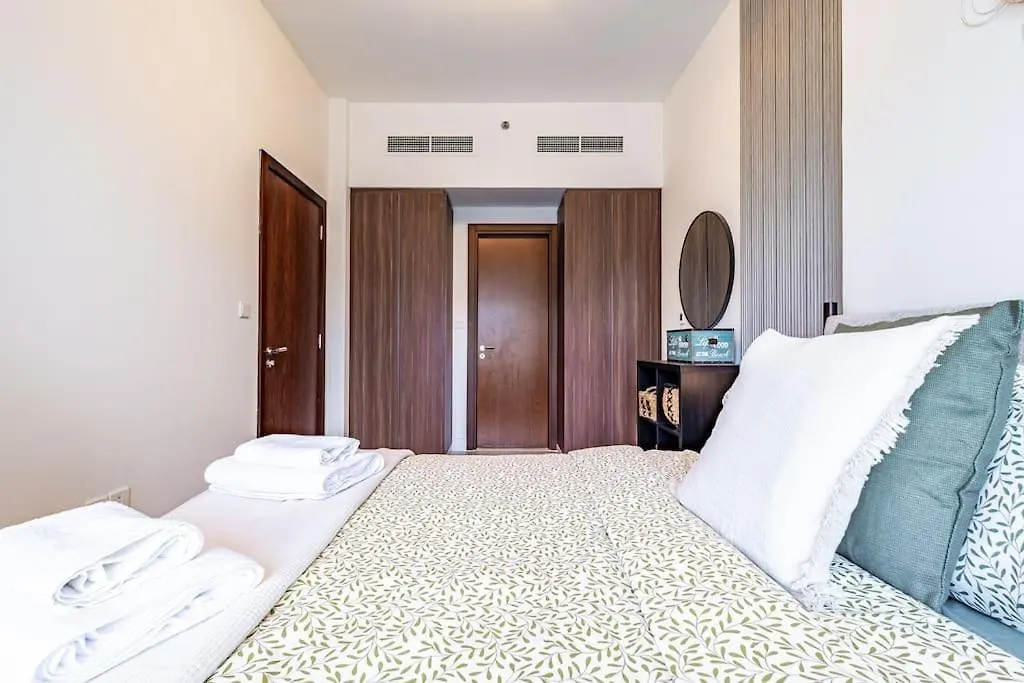 Apartment Elegant 2 Bedroom In Business Bay With Burj View Dubai