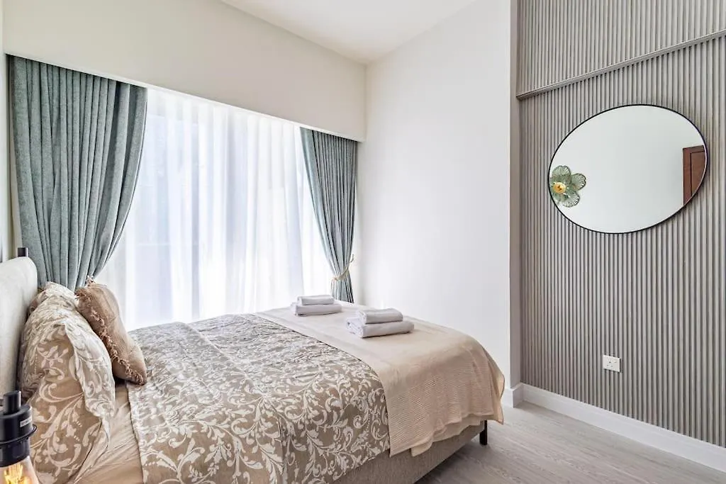Apartment Elegant 2 Bedroom In Business Bay With Burj View Dubai