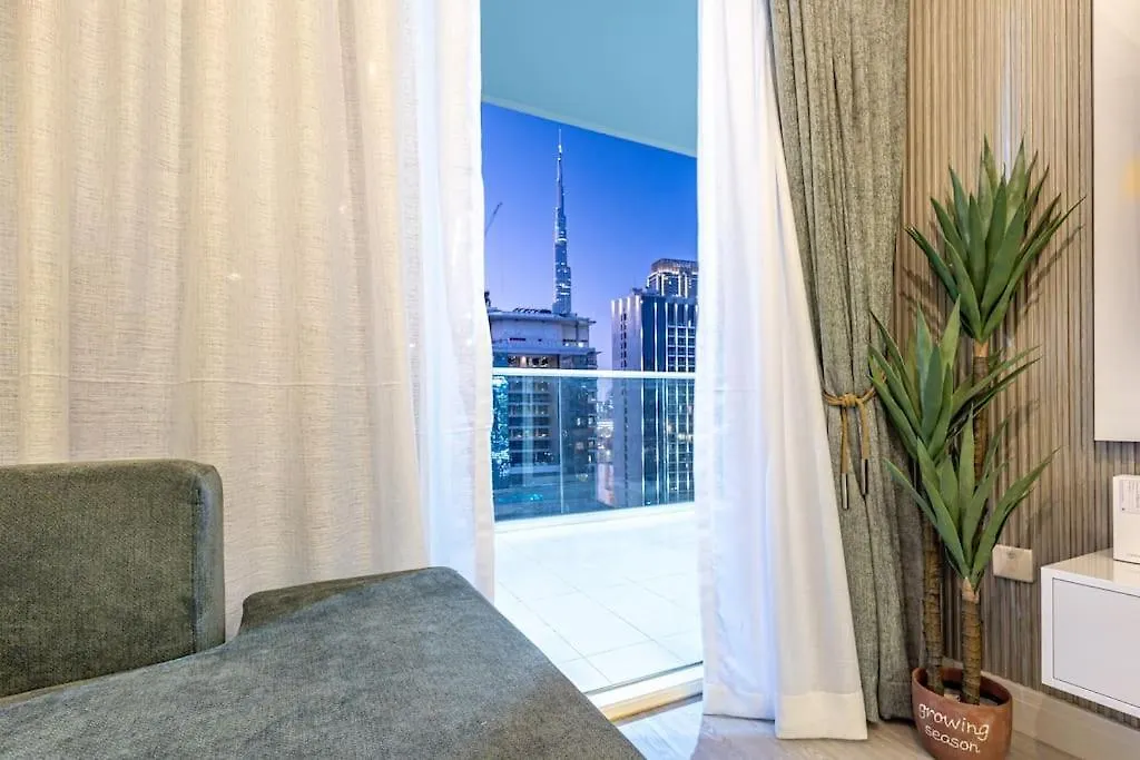 Apartment Elegant 2 Bedroom In Business Bay With Burj View Dubai